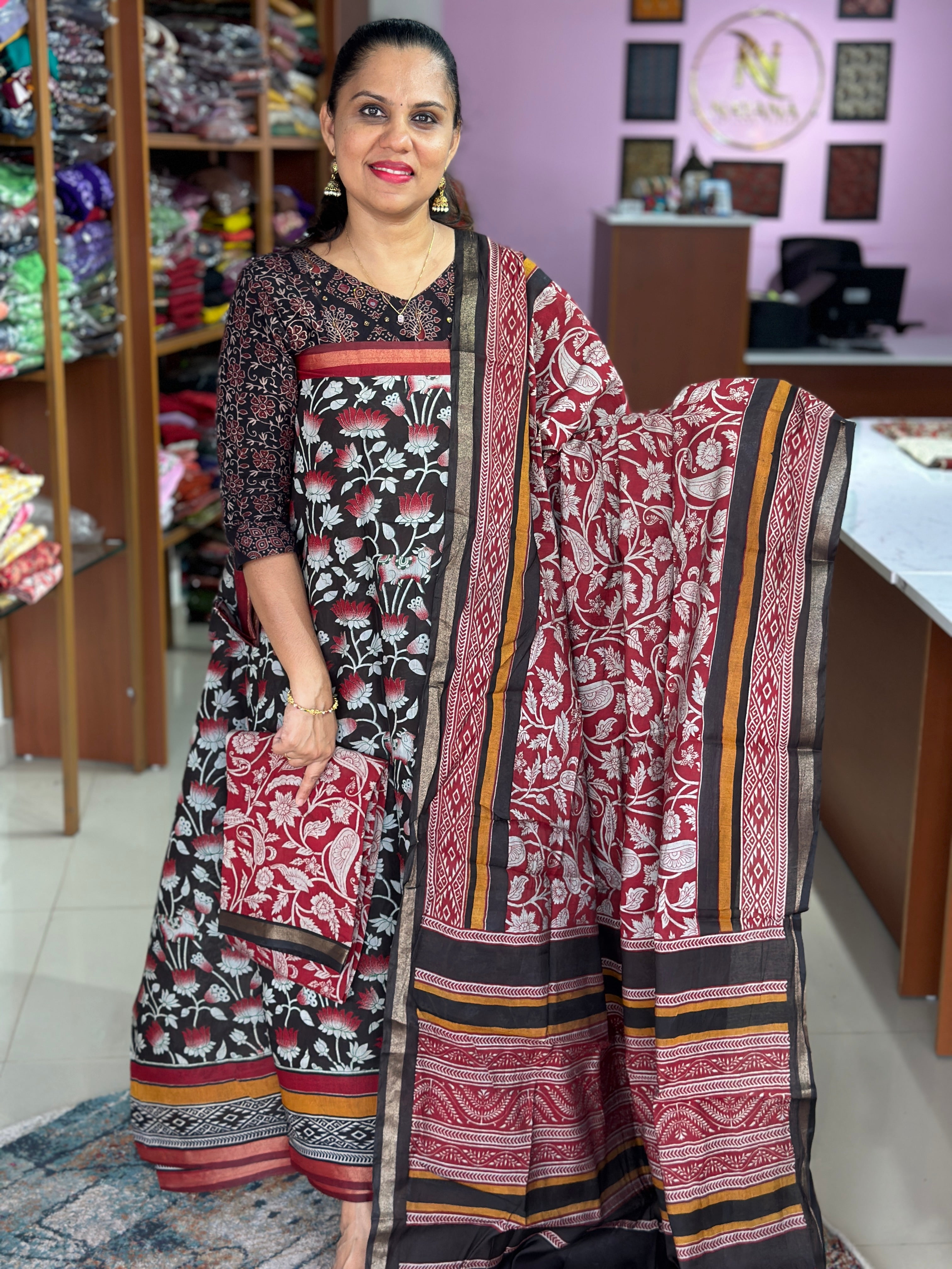 Semi Mul Chanderi Unstitched Suit