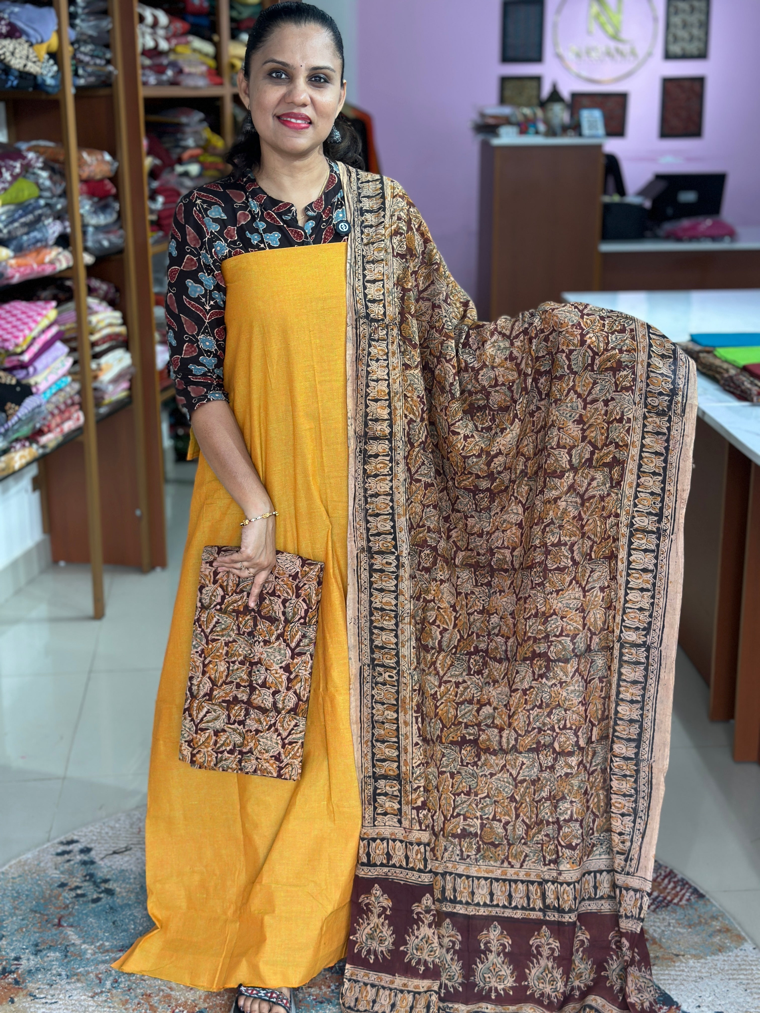 Mangalgiri Kalamkari Cotton Unstitched Suit