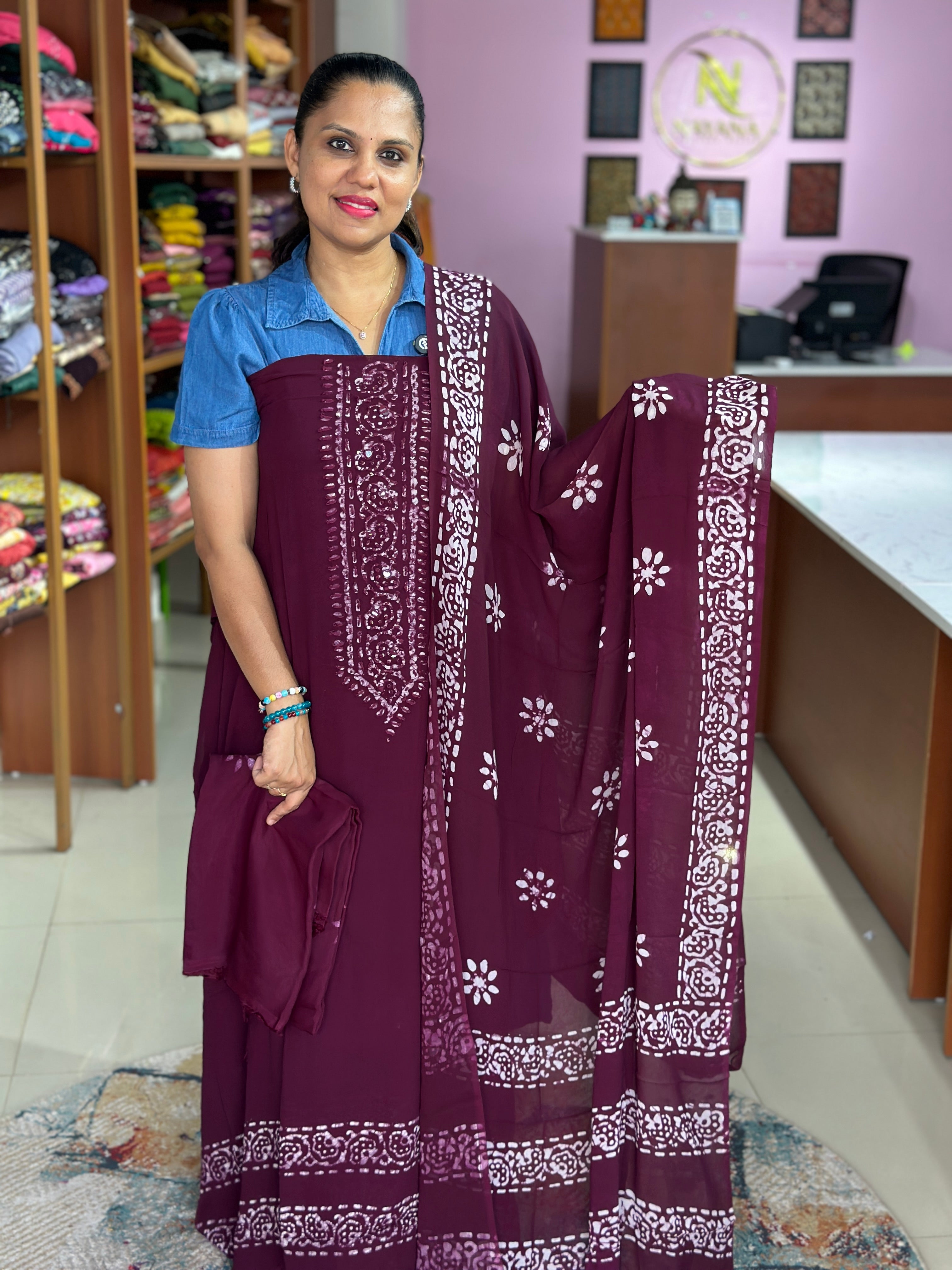 Viscose Geoegtte Unstitched Suit