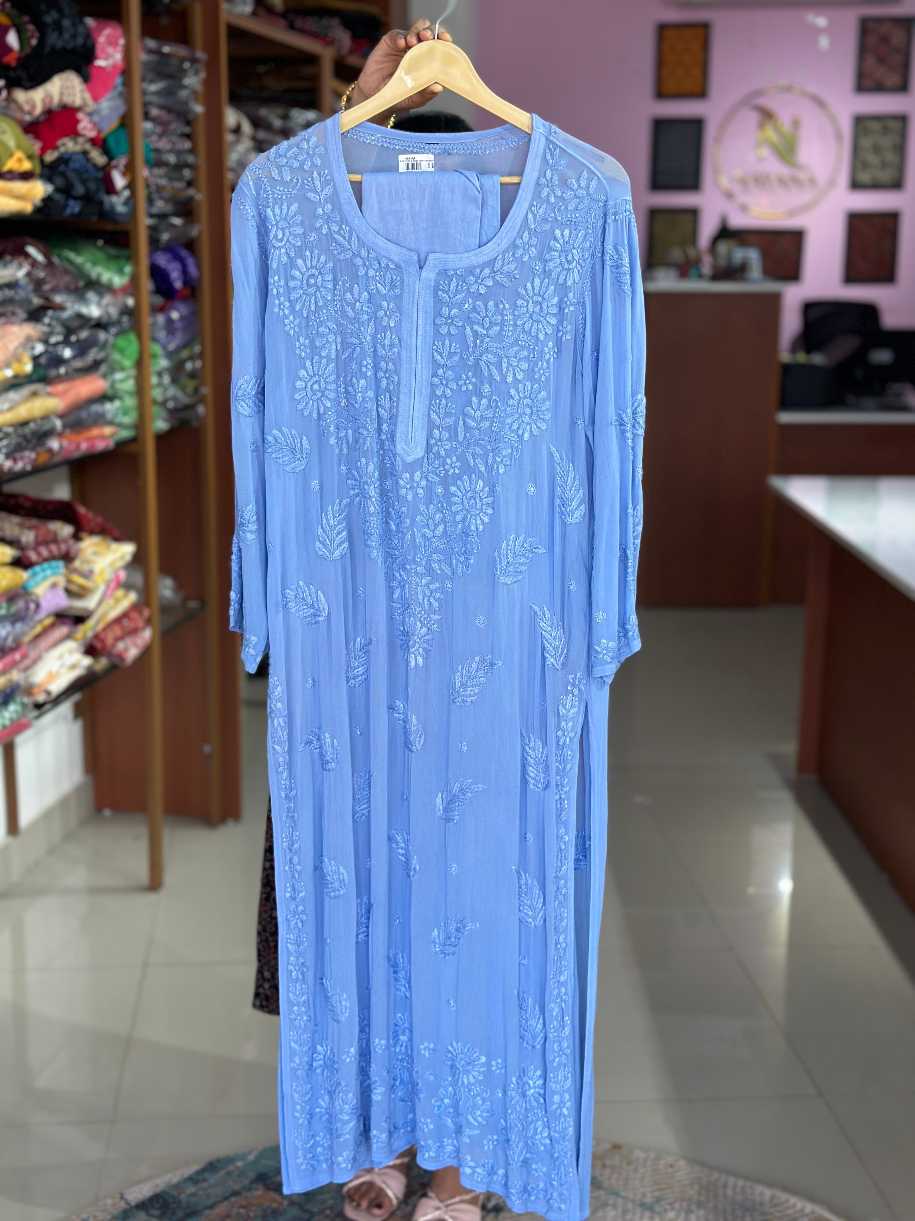 Chikankari Viscose Geoegette Kurti