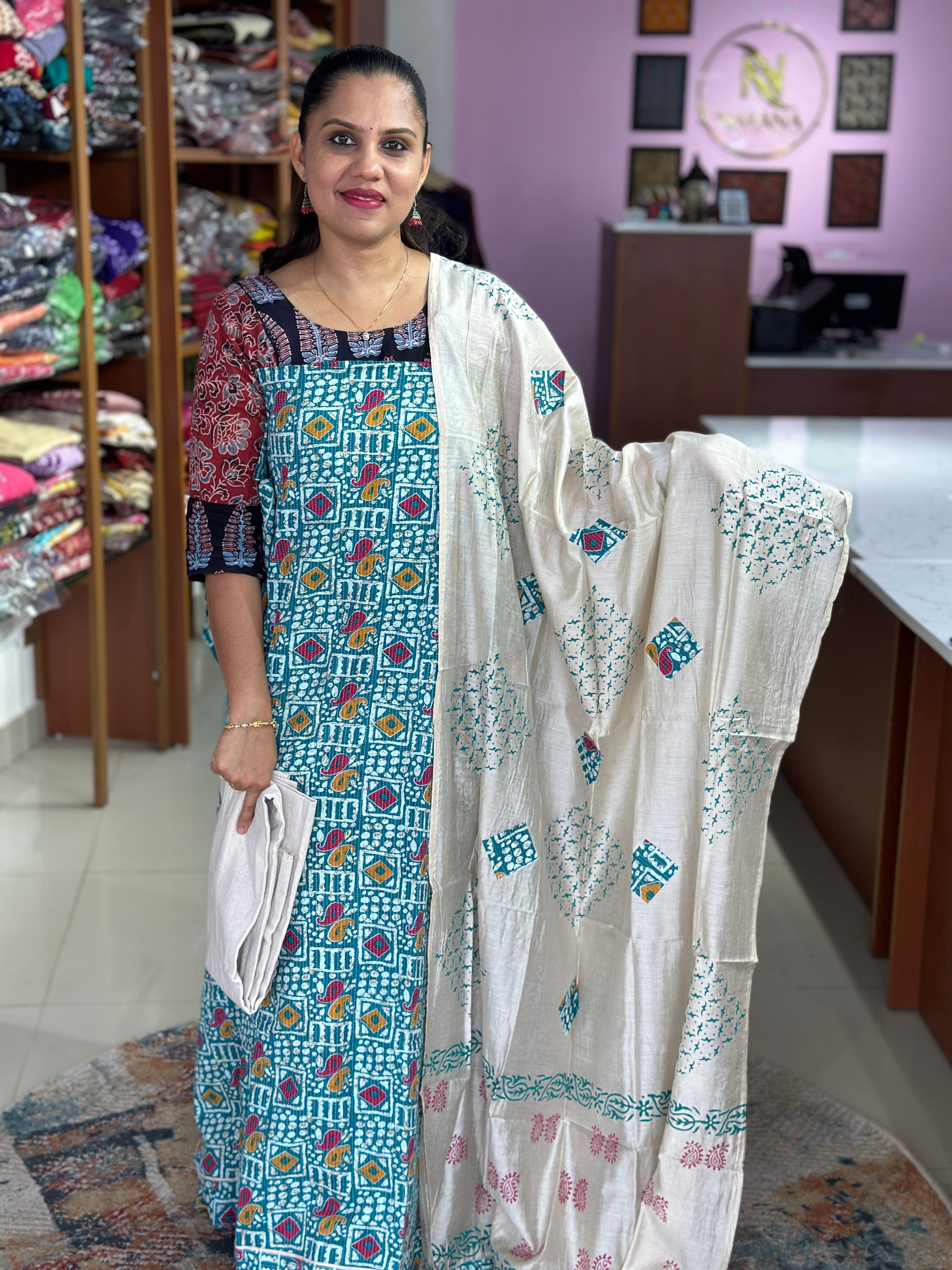 Cotton Kanta Stitch Unstitched Suit